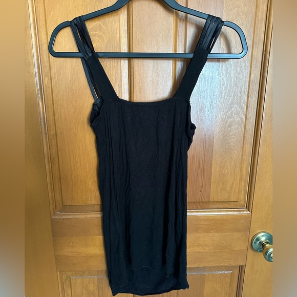 Black Body Central Tank Top. Small. - Picture 3 of 3